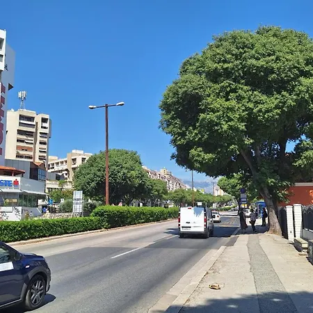 Studio Split 3 , Near Znjan Beach, Parking Place 斯普利特